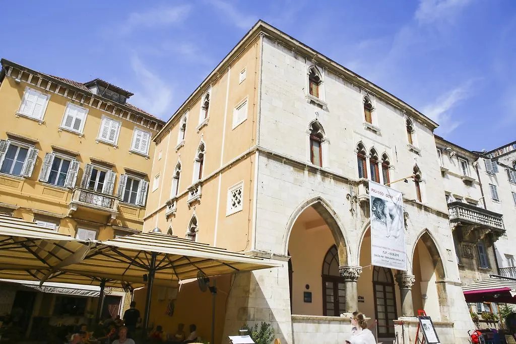 Apartment Lucena 0*, Split Croatia